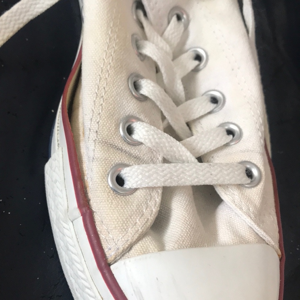 ALL⭐️STAR Converse Men's size 7 Women's 9 Sneakers - Picture 6 of 8